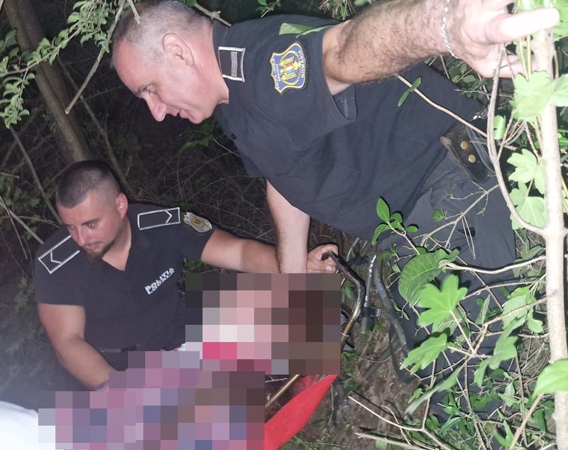 Locatarii deranjați din Brașov au sunat la 112, crezând că este un scandal. Ce au descoperit polițiștii în pădure