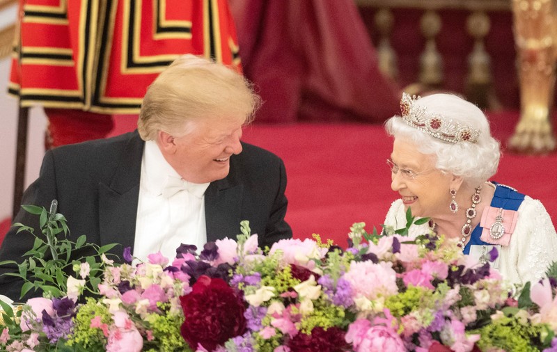 Cadoul primit de Regina Elisabeta a II-a din partea lui Donald Trump