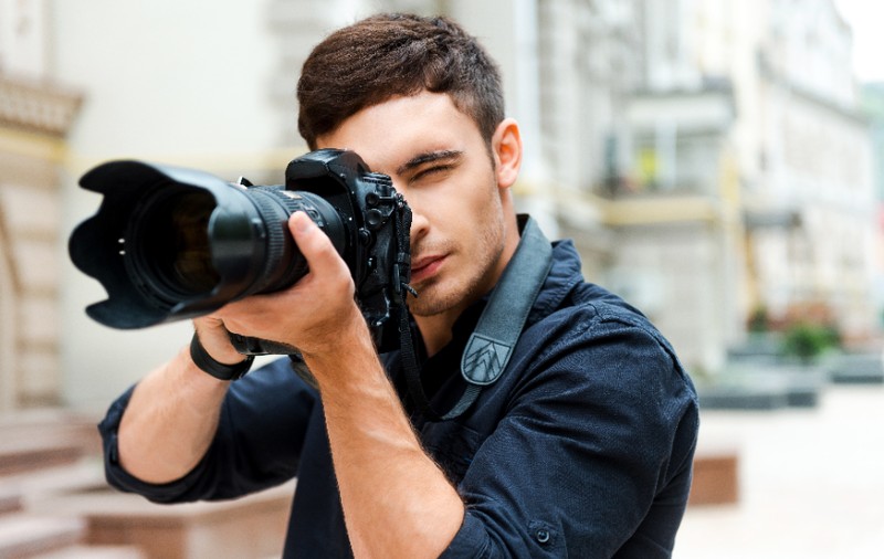 Reduceri la aparatele foto și obiectivele Nikon în oferta Yellow Store de azi, 7 octombrie