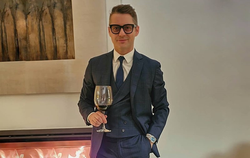 Ce i s-a întâmplat lui Adrian Sînă la o nuntă din Pakistan unde a fost invitat să cânte. „Parcă am visat”
