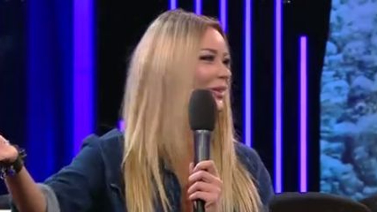 Bianca Drăgușanu dă detalii despre botezul fiicei sale. Petrecere de super fițe