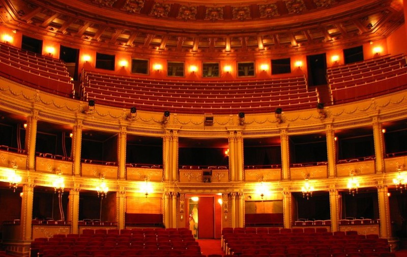 Scandalul de la Operă ia amploare. Ion Caramitru şi Senatul UNITER cer demisia Ministrului Culturii