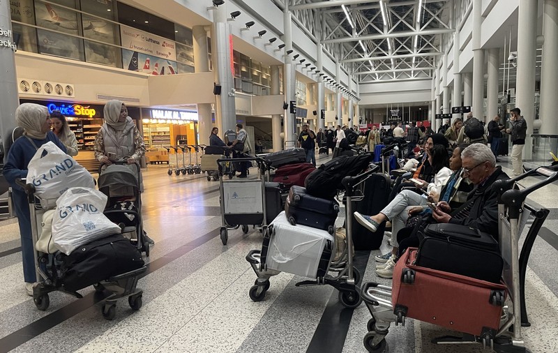 O companie aeriană libaneză amână sosirea unor zboruri către Beirut. Hezbollah și-a evacuat anumite poziții de teama unui atac israelian