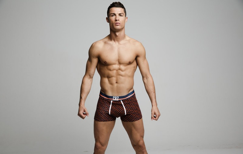 Mădălina Ghenea, paravan pentru adevărata iubită a lui Cristiano Ronaldo / GALERIE FOTO