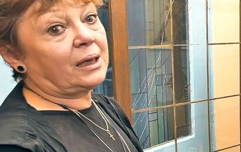 Anca Pandrea a avut probleme după vacanța în Grecia. A ținut un recital de poezii  și a rămas trei zile fără voce