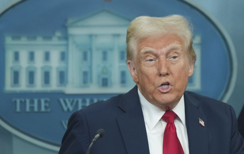 UE va "răspunde ferm" dacă Donald Trump impune tarife vamale