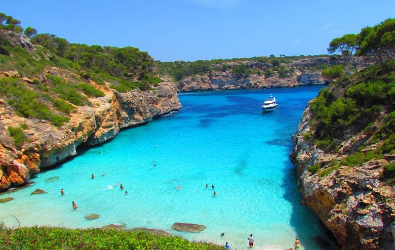 (P) Distracție în stil spaniol, pe insula Mallorca