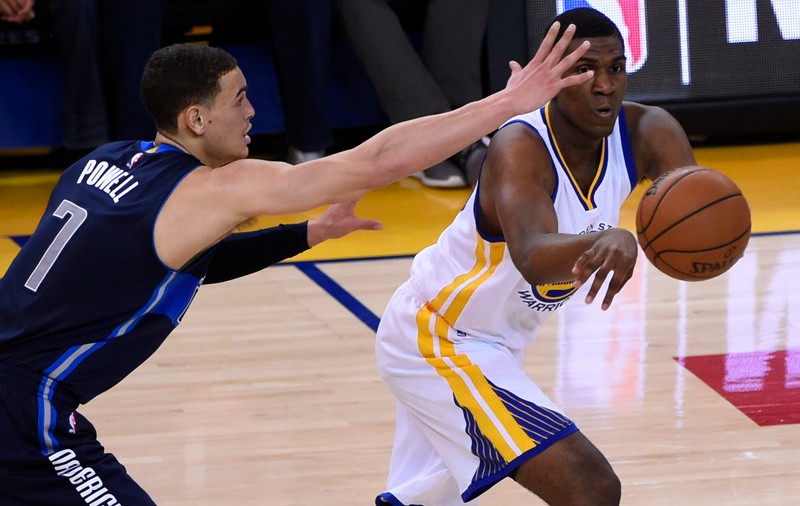 Golden State Warriors a câștigat cu Dallas Mavericks și a stabilit un nou record în NBA | VIDEO