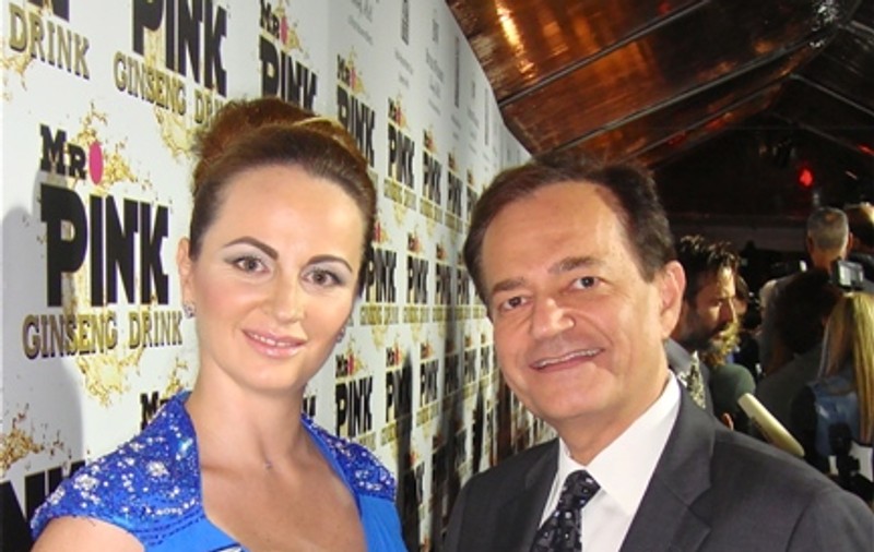 Delia Antal s-a afişat la braţul Prinţului Rudolf Kniase Melikoff, pe care i l-a prezentat Prinţul Albert de Monaco! 