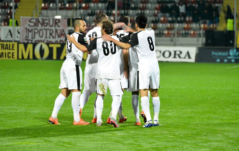 Liga 1, play-off, etapa a 8-a. ASA Târgu Mureş - Astra Giurgiu 1-4. Gazdele au jucat ”la alibi”. Giurgiuvenii mai au nevoie de 1 punct pentru a fi campioni!