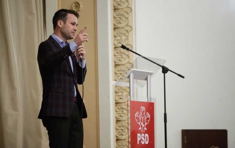 PSD vrea anularea mandatului de primar al lui Robert Negoiță, după ce acesta și-a făcut un nou partid politic