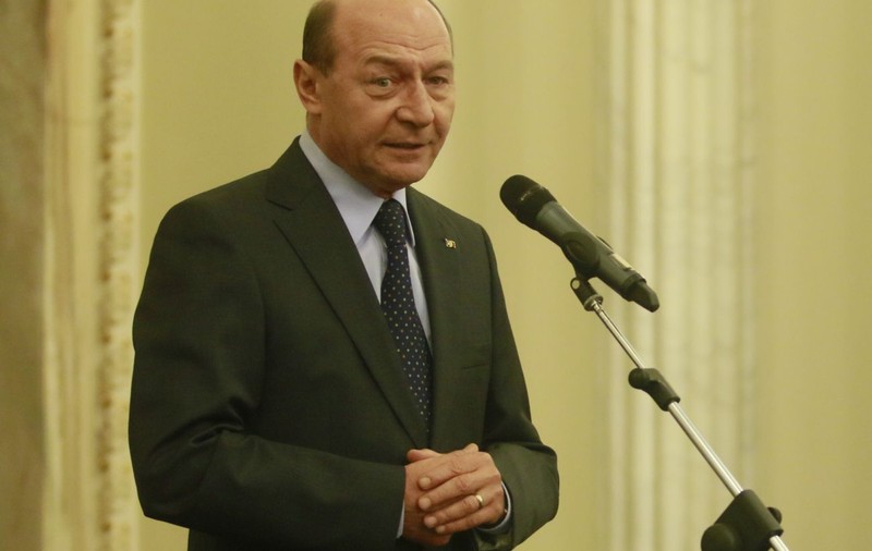 BĂSESCU, la validarea lui IOHANNIS: ”Va fi o perioadă de tranziție. Schimbul cu Iliescu s-a făcut în 15 minute”