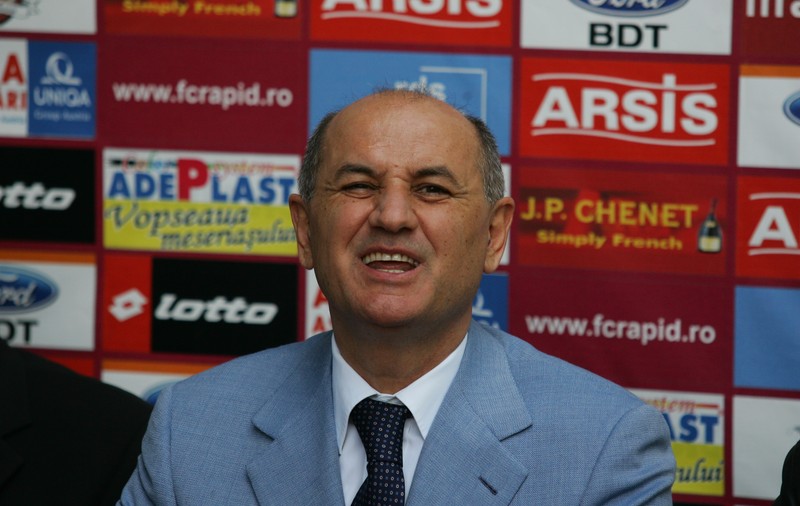 ”Berlusconi din Giulești” s-a mai ales cu un proces! ^Rapid vrea bani de la fostul pușcăriaș George Copos! Și nu sunt deloc puțini, peste 1.000.000 de dolari