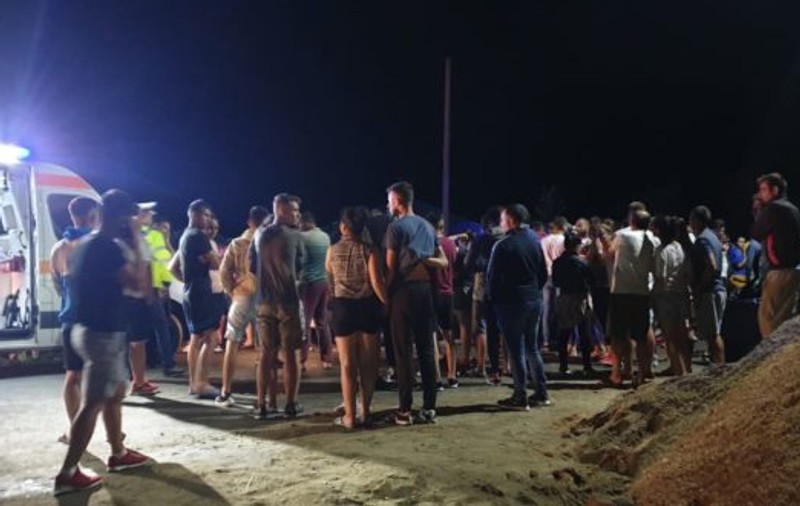 Accident grav în Giurgiu. Un minor de 16 ani a murit şi doi tineri au fost grav răniţi
