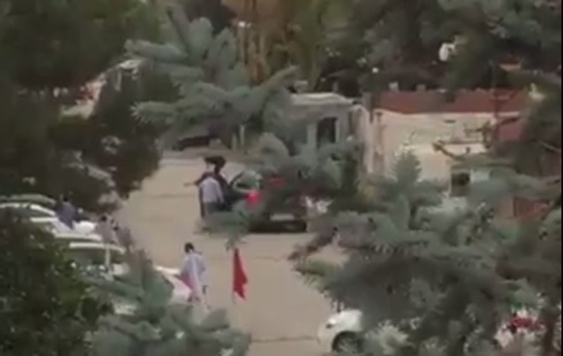 Atac la ambasada Israelului din Turcia. Un bărbat a fost împușcat în picior / VIDEO