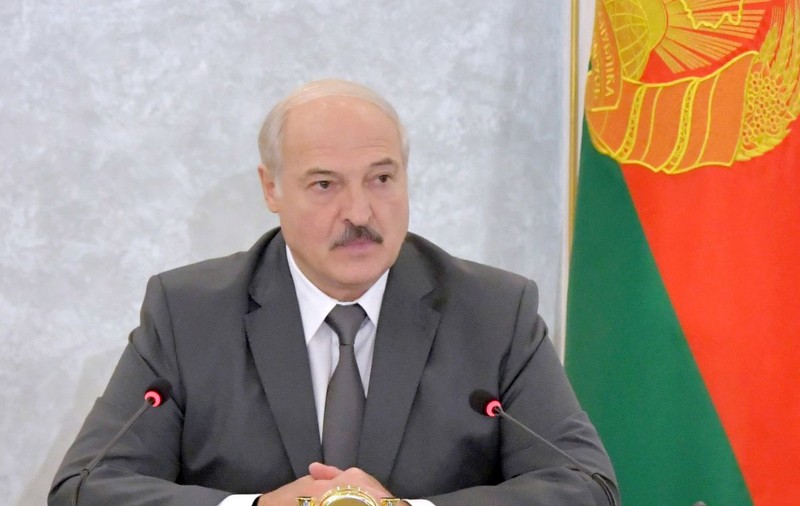 Belarus amenință că va opri livrarea de gaze către UE, dacă Bruxelles impune sancțiuni din cauza crizei migranților