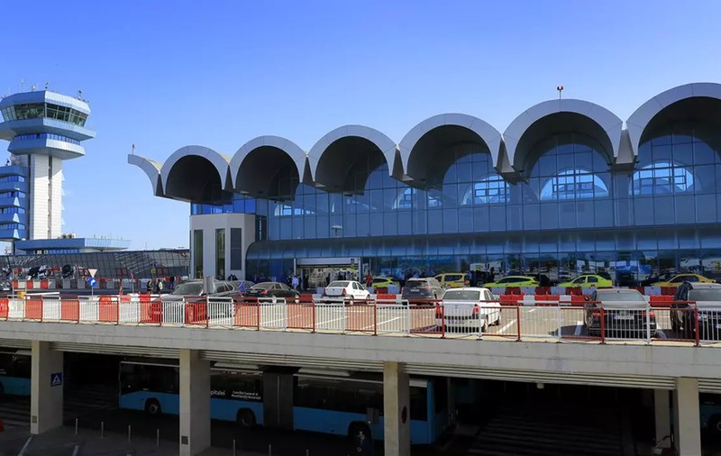Un avion cu simpatizanți ai lui Ilan Şor, cu destinația Republica Moldova, a aterizat la București, după ce Chişinăul nu a autorizat zborul