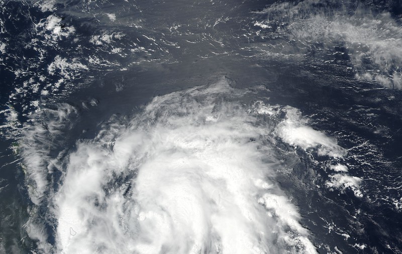 UPDATE | Uraganul Maria, retrogradat după ce a lăsat insula Puerto Rico fără curent electric. Nouă persoane au murit în Caraibe