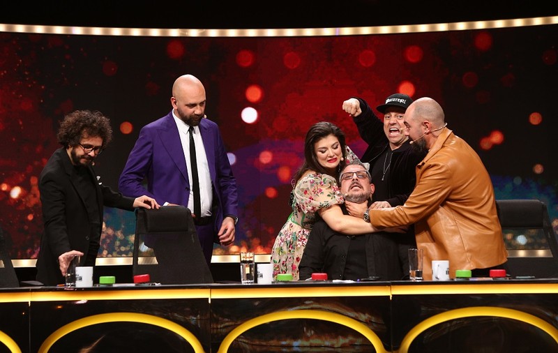 Dan Frînculescu și Mane Voicu, invitați speciali în marea finală „Stand-Up Revolution”, sezonul 2 