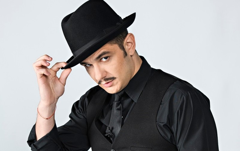 Actorul Vlad Drăgulin intră în echipa „iUmor 10”. „Este spectacolul din spatele spectacolului”