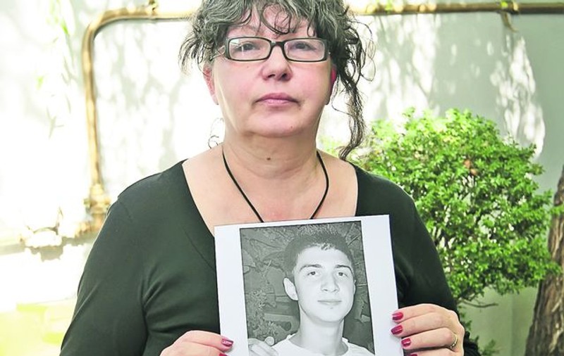 Simona Rădoi , bunica lui Andrei, puştiul de 16 ani înjunghiat în inimă în Ferentari: «Voia să se facă medic, să mă salveze»