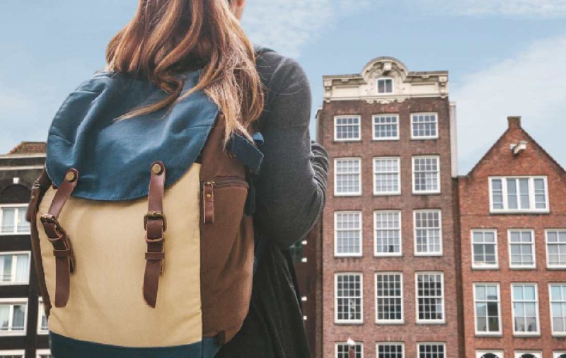 Studentă română în Olanda, despre sistemul lor educațional: „Te obligă să gândeşti, să aplici şi să argumentezi. În România, şcoala glorifică notele mari”