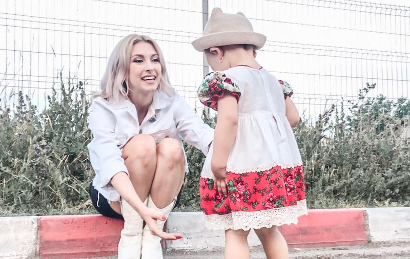 VIDEO/ Andreea Bălan nu vrea ca fiica ei să devină artistă: “Pare că suntem frumoși, bogați, celebri, dar nu e deloc așa”