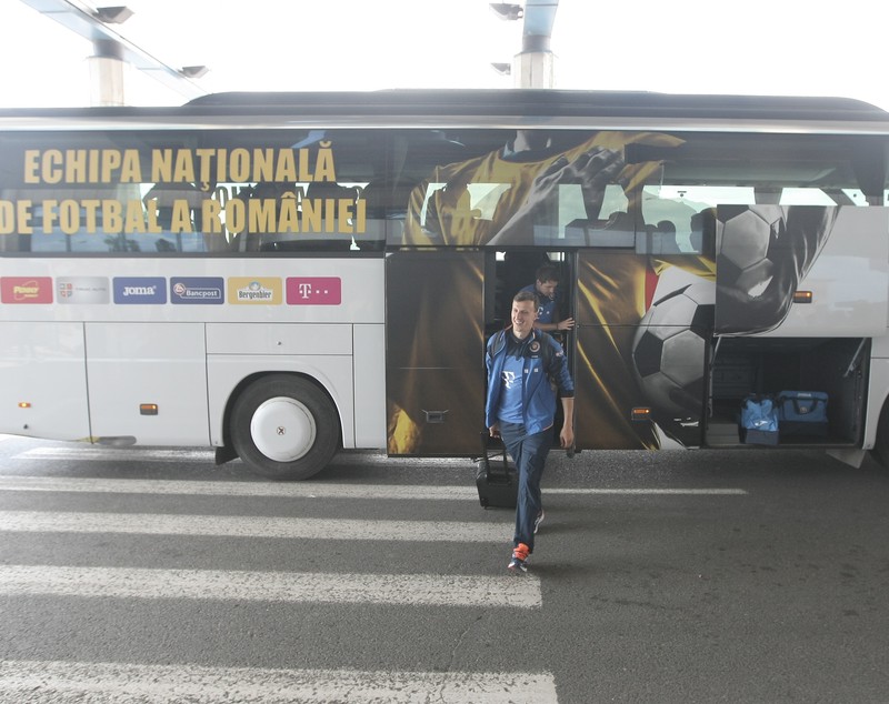 Anghel Iordănescu l-a luat pe Denis Alibec în cantonamentul din Italia. Selecționerul, absent | GALERIE FOTO