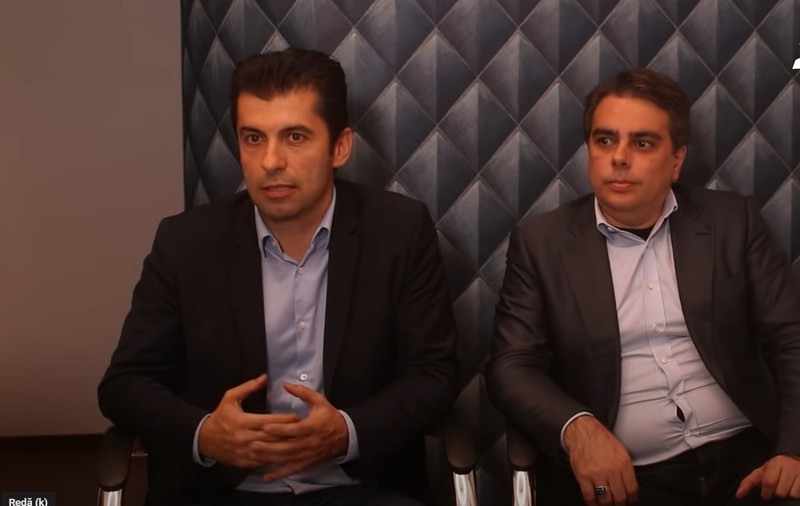 Ce spun studenții de la Harvard despre alegerile din Bulgaria, câștigate de doi absolvenți ai universității: „O diplomă nu te face automat o persoană mai pricepută”