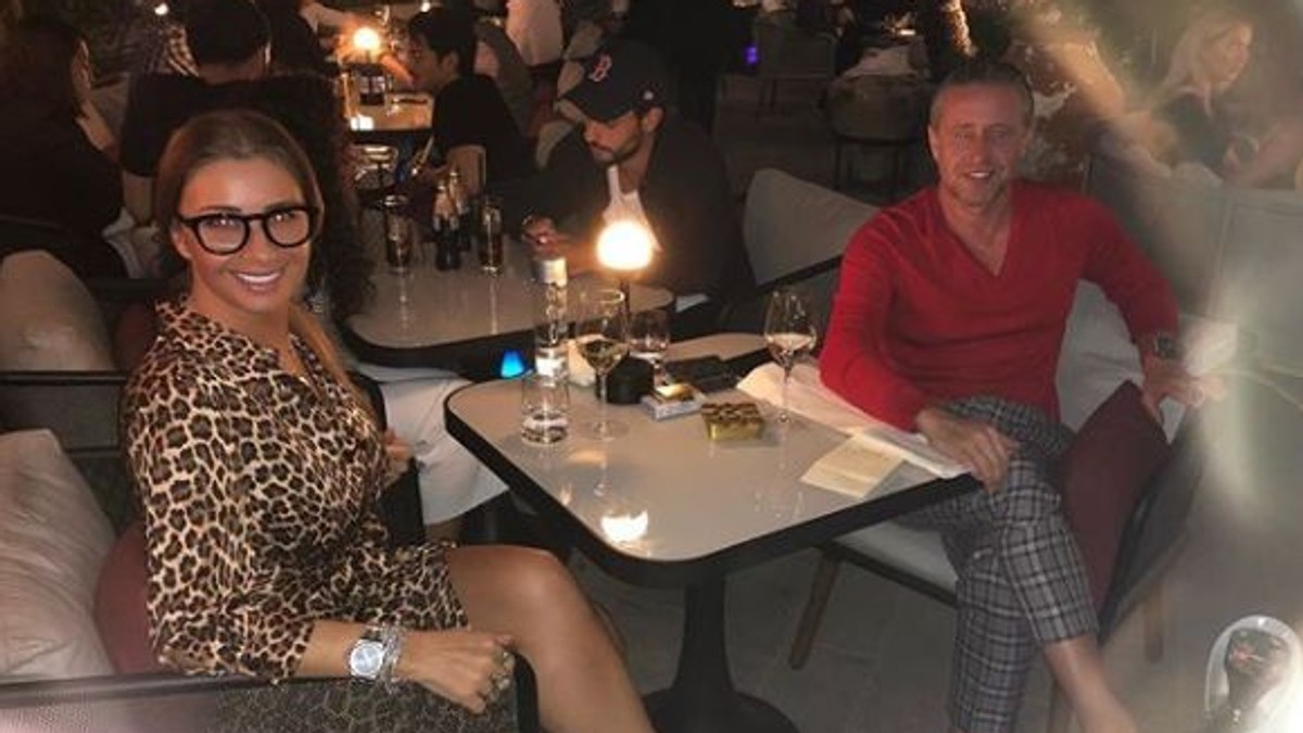 Laurențiu Reghecampf, într-un costum-pijama. Cât costă | FOTO