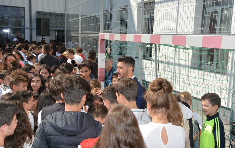 Ciprian Marica, implicat în campania de prevenire a criminalităţii: ”Practicaţi sportul! Veţi învăţa ce înseamnă fair play"