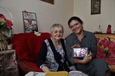 Maria Ilie și Cornelia Cîrlescu își fac un selfie la fiecare întâlnire