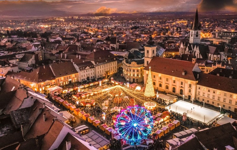 Impactul pe care îl au târgurile de Crăciun asupra turismului din România. Ce se întâmplă în Craiova, Sibiu și București