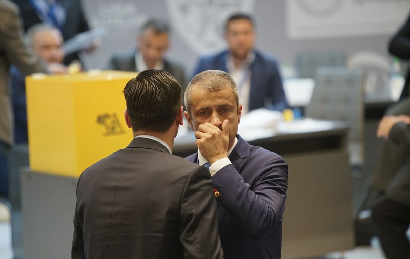 Șefii FRF l-au luat peste picior pe Liviu Dragnea: ”Moustache”! Replica liderului PSD