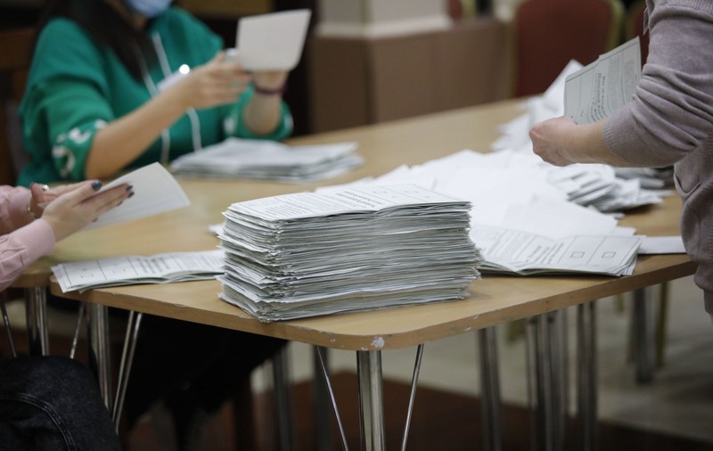 Elvețienii decid prin referendum neutralitatea emisiilor de carbon până în 2050 și impozitarea multinaționalelor
