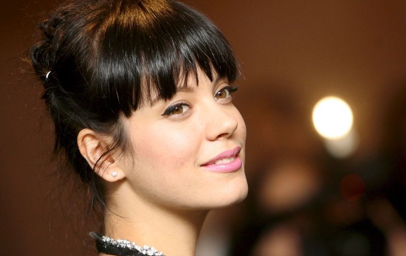 Lily Allen vrea cu disperare un iubit