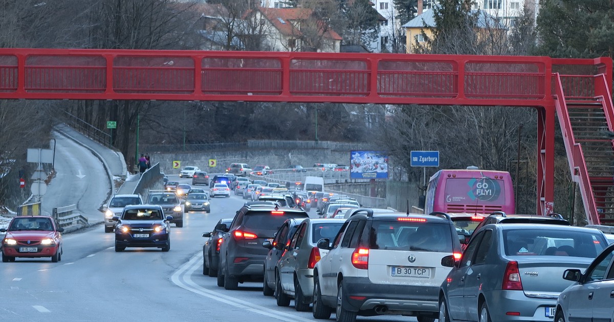Aglomerație pe DN1