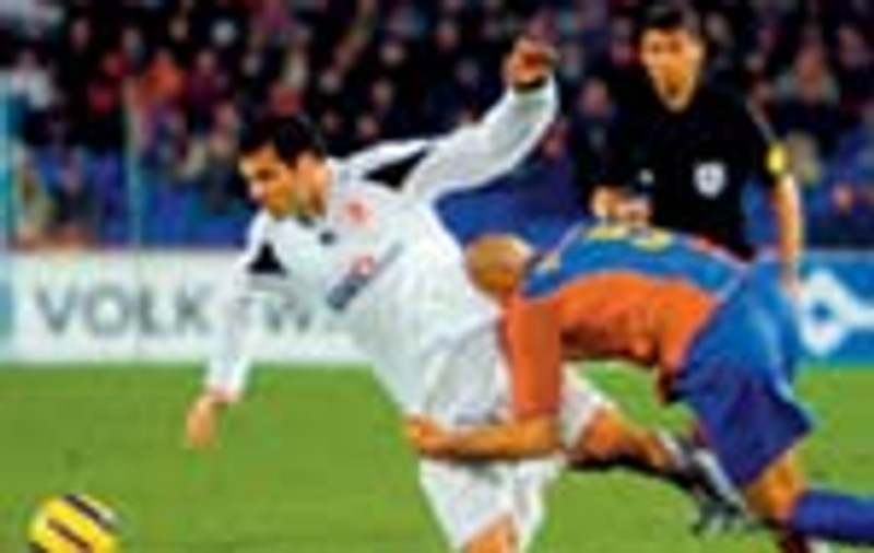 Basel ne asteapta in semifinale