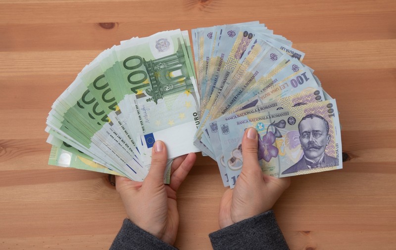 România se împrumută la cea mai mare dobândă pe termen lung din UE - 4%. Care sunt cauzele