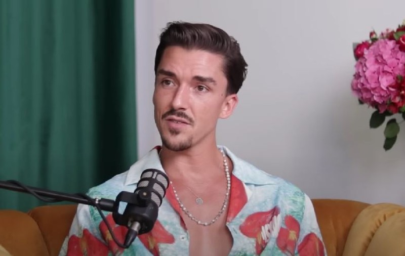 Emil Rengle a povestit cum și-a anunțat părinții despre orientarea lui sexuală: „Mă așteptam să fie cea mai mare dezamăgire”