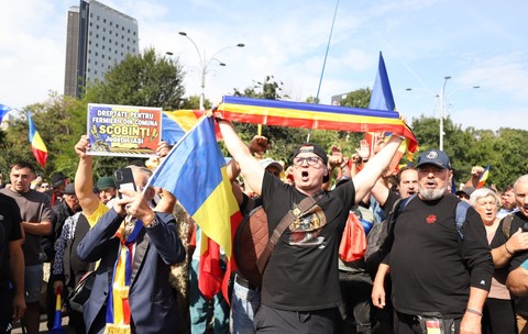 Protestul fermierilor în Piața Victoriei