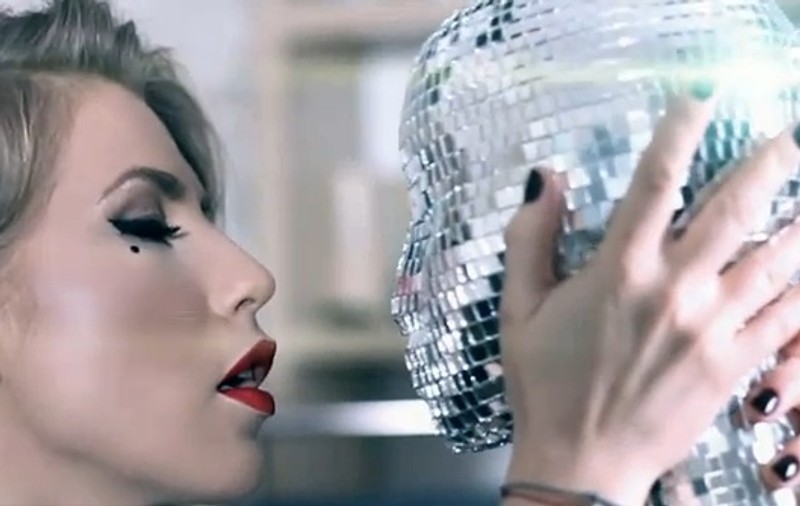 Teaser videoclip | Corina feat. JJ – "No Sleepin"