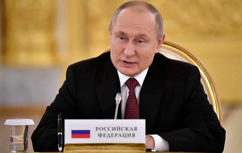 Vladimir Putin spune că extinderea infrastructurii militare a NATO în Finlanda și Suedia „va provoca un răspuns”