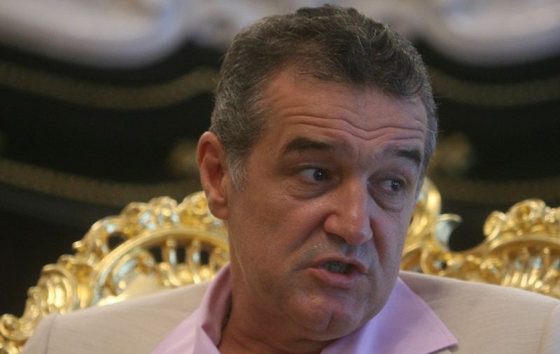 Află ce fac Becali şi Țiriac cu terenurile luate înainte de criză