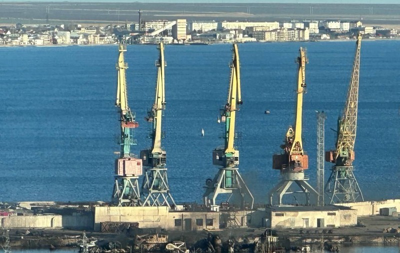 Zeci de marinari dispăruți în atacul ucrainean asupra navei Novocerkask, spun surse rusești. Ce dezvăluie imaginile din satelit