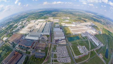 Fabrica Audi de la Gyor Sursa foto: Audi