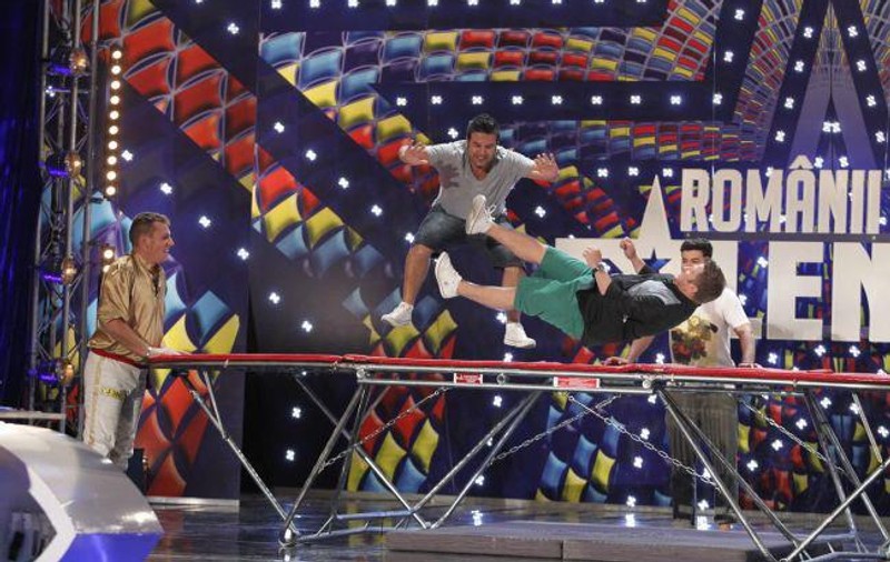 Pavel Bartoş s-a accidentat în timpul show-ului "Românii au talent" | FOTO