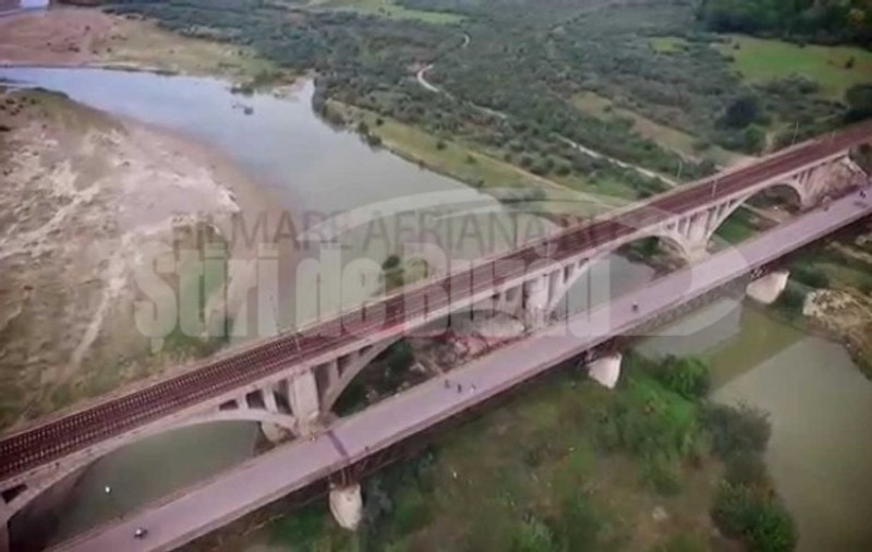 Podul lui Anghel Saligny peste râul Buzău ar putea deveni muzeu. Un nou pod ar putea fi construit peste apă