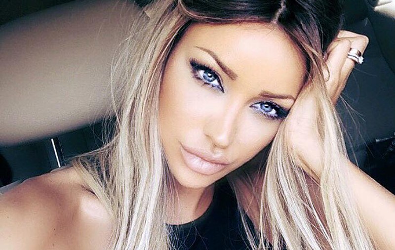 EXCLUSIV/ Asta înseamnă să fii... Bianca Drăgușanu! Și-a tras un blond de... 1000 de euro!!!