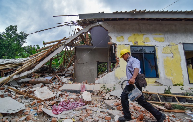 VIDEO | Cutremur cu magnitudinea de 7,3 în Indonezia. Seismul a fost resimțit și în Australia